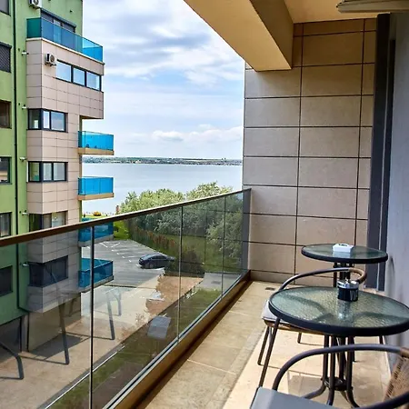 Beautiful Appartement Mamaia