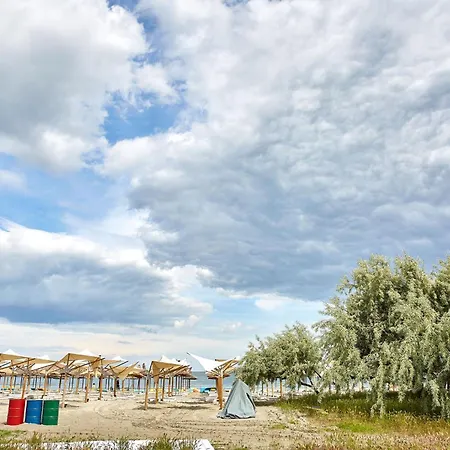 Beautiful * Mamaia
